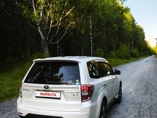2008 Subaru Forester III, белый, 1100000 рублей, вид 3