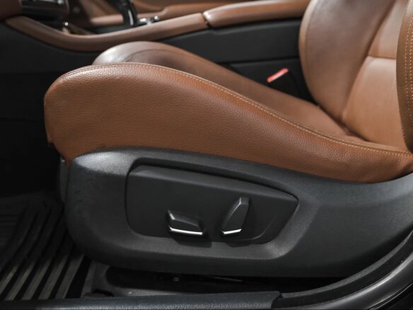 2015 BMW 5 серии 525d xDrive VI (F10/F11/F07) Рестайлинг, чёрный, 2200000 рублей - вид 19