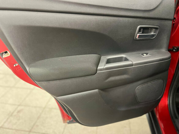 2012 Mitsubishi ASX I, красный, 730000 рублей - вид 14