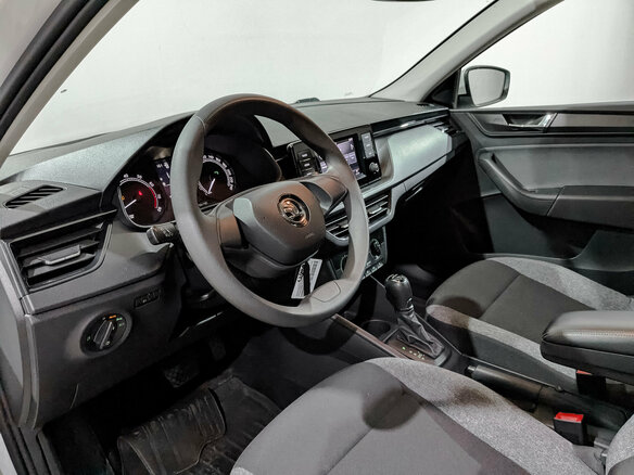 2021 Skoda Rapid II, белый - вид 13