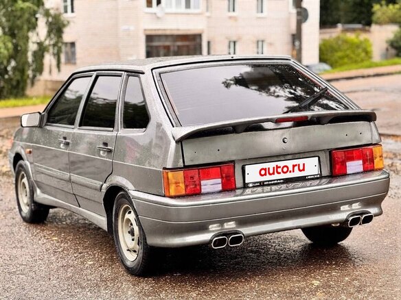 2011 Lada (ВАЗ) 2114, серый, 330000 рублей - вид 3