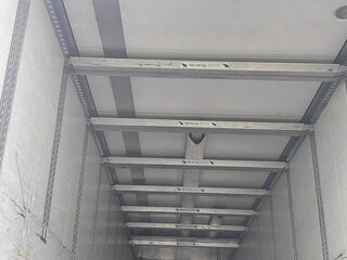 2002 Schmitz Cargobull SKO, белый, 2200000 рублей, вид 4