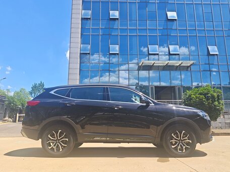 2023 Haval H6 II Рестайлинг, чёрный, 1605000 рублей, вид 4