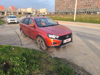 2019 Lada (ВАЗ) Vesta SW Cross I, оранжевый, 880000 рублей, вид 2