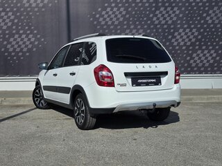 2023 Lada (ВАЗ) Granta Cross I Рестайлинг, белый, 775000 рублей, вид 4