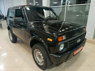 2017 Lada (ВАЗ) 2121 (4x4) I Рестайлинг, чёрный, 479000 рублей, вид 3