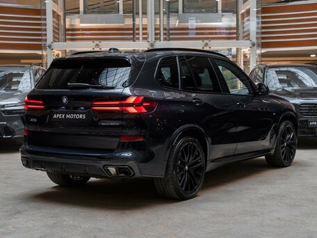 2025 BMW X5 30d IV (G05/G18) Рестайлинг, чёрный, 14790000 рублей, вид 2