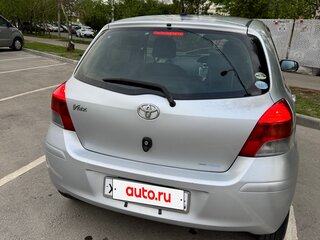 2008 Toyota Vitz II (XP90), серебристый, 500000 рублей, вид 3