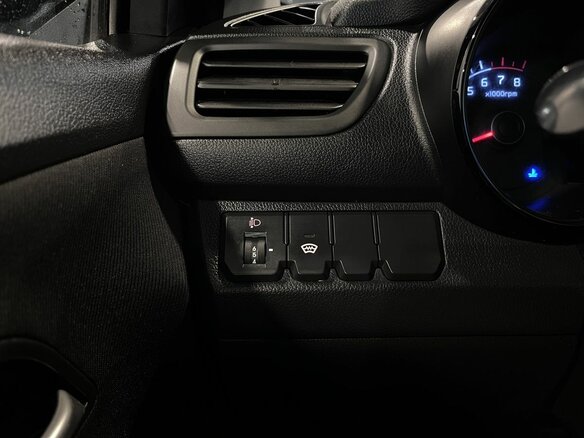 2012 Kia Rio 4-speed III, чёрный - вид 33