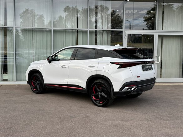2023 Omoda C5 I, белый, 1720000 рублей - вид 6