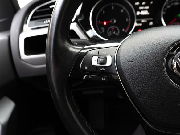 2019 Volkswagen Touran II, серый, 1819000 рублей - вид 13