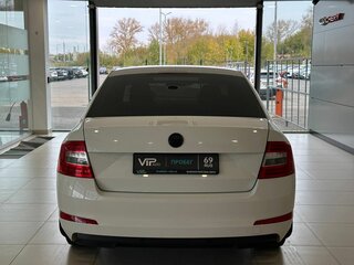 2016 Skoda Octavia III (A7), белый, 1147000 рублей, вид 5