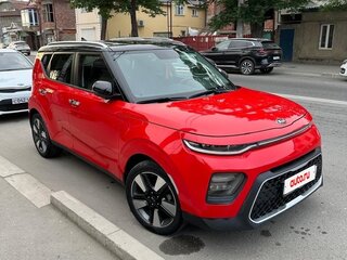 2019 Kia Soul III, красный, 2100000 рублей, вид 3