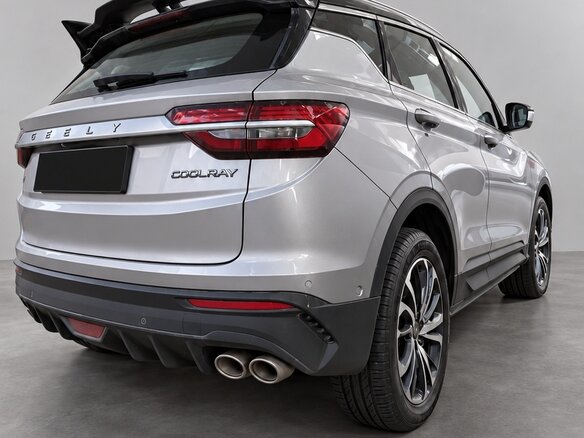 2023 Geely Coolray I Рестайлинг, серебристый, 2045000 рублей - вид 3