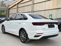 2023 Geely Emgrand II, белый, 950000 рублей - вид 2