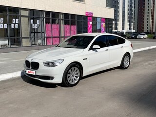 2012 BMW 5 серии Gran Turismo 530d xDrive VI (F10/F11/F07), белый, 1600000 рублей, вид 2