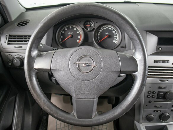 2010 Opel Astra H Рестайлинг, серебристый, 699000 рублей - вид 11