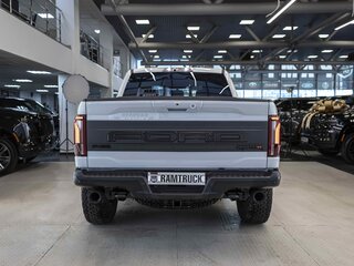 2026 Ford F-150 Raptor XIV Рестайлинг, белый, 19834326 рублей, вид 4