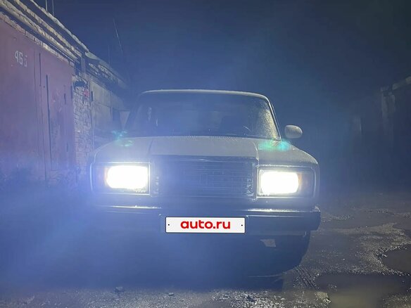 2005 Lada (ВАЗ) 2107, белый, 180000 рублей - вид 7