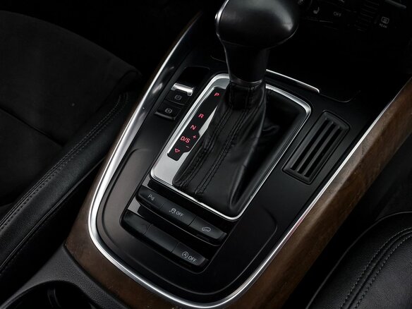 2013 Audi Q5 I (8R) Рестайлинг, чёрный, 1799000 рублей - вид 13