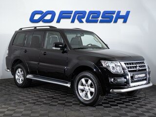 2015 Mitsubishi Pajero IV Рестайлинг 2, чёрный, 3070000 рублей, вид 1
