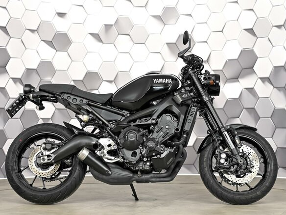 2017 Yamaha XSR900, чёрный - вид 2