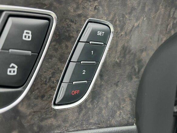 2017 Audi A6 IV (C7) Рестайлинг, чёрный, 2120000 рублей - вид 19