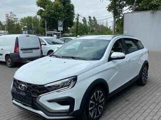 2026 Lada (ВАЗ) Vesta SW Cross I Рестайлинг (NG), белый, 1933000 рублей, вид 3