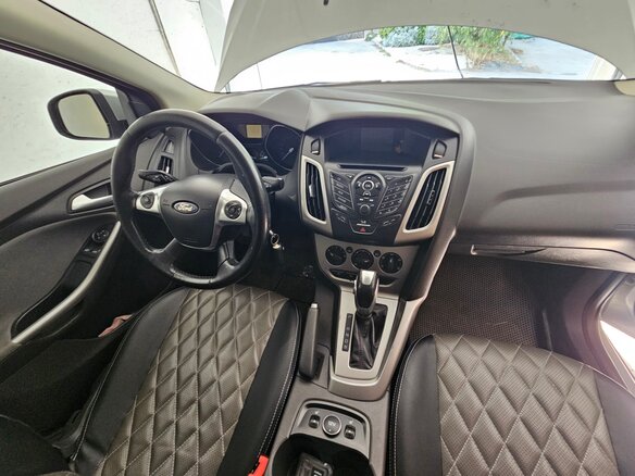 2015 Ford Focus III, серый, 910000 рублей - вид 9