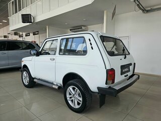 2012 Lada (ВАЗ) 2121 (4x4) I Рестайлинг, белый, 515000 рублей, вид 5