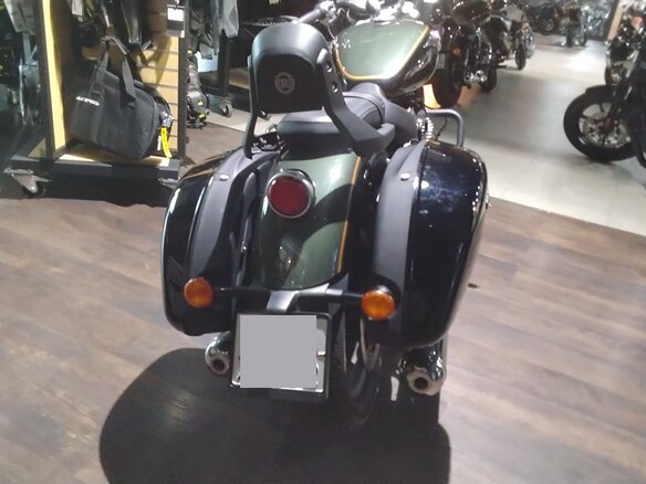 2024 Royal Enfield Super Meteor, зелёный, 630000 рублей - вид 3
