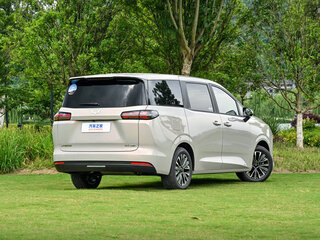 2026 Wuling Starlight 730, бежевый, 2280000 рублей, вид 5