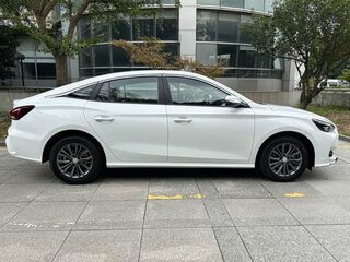 2024 MG 5 II, белый, 1050000 рублей, вид 5