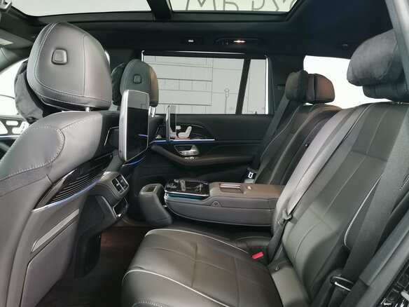 2025 Mercedes-Benz GLS 450 II (X167) Рестайлинг, чёрный, 22454000 рублей - вид 26