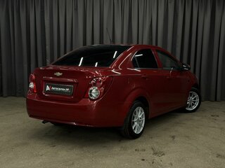 2012 Chevrolet Aveo II, красный, 569999 рублей, вид 4