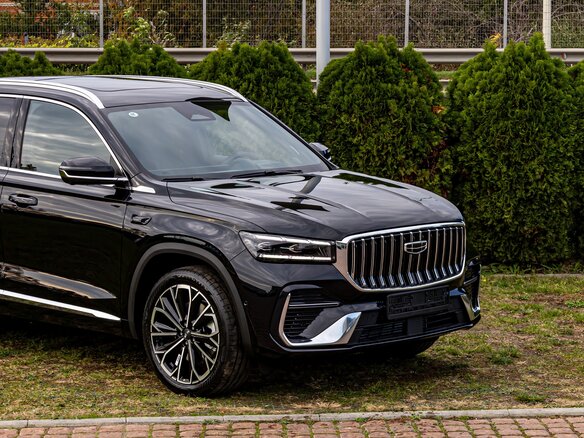 2026 Geely Monjaro (Xingyue L) I Рестайлинг 2 (China Market), чёрный, 4395000 рублей - вид 8