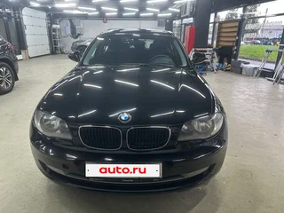 2010 BMW 1 серии 116i I (E81/E82/E87/E88) Рестайлинг, чёрный, 650000 рублей, вид 2
