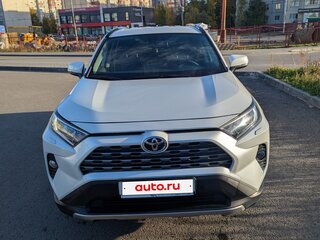 2021 Toyota RAV4 V (XA50), белый, 3150000 рублей, вид 2