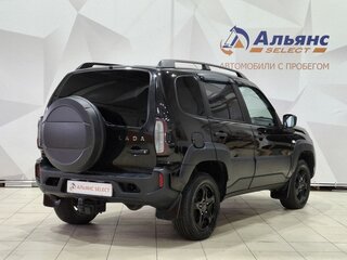 2022 Lada (ВАЗ) Niva Travel I, чёрный, 980000 рублей, вид 3