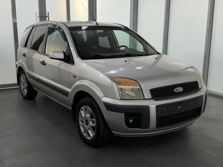 2007 Ford Fusion I Рестайлинг, серебристый, 900000 рублей, вид 1