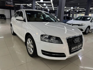 2012 Audi A3 III (8V), белый, 1000000 рублей, вид 3
