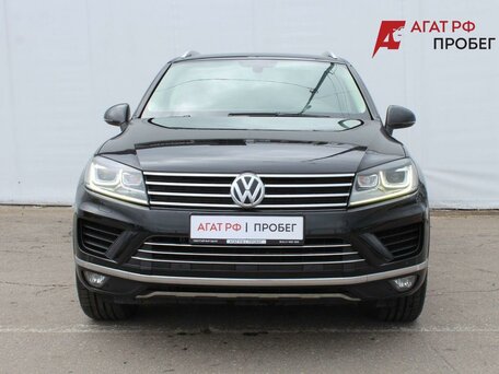 2016 Volkswagen Touareg II Рестайлинг, чёрный, 2930000 рублей, вид 2