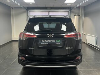 2017 Toyota RAV4 IV (XA40) Рестайлинг, чёрный, 2325000 рублей, вид 5
