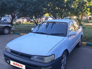 1995 Toyota Corolla VII (E100), белый, 250000 рублей, вид 1