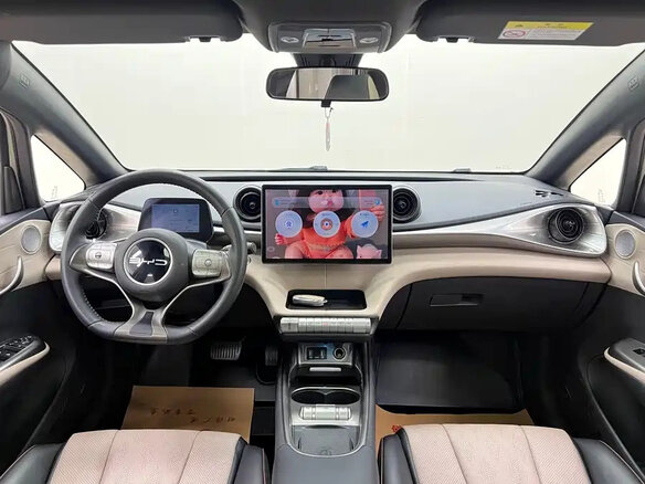 2023 BYD Dolphin 44.9 kWh I, белый, 1350000 рублей - вид 18