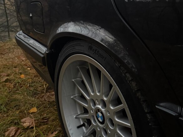 1992 BMW 5 серии 520i III (E34), чёрный, 700000 рублей - вид 13