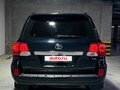2014 Toyota Land Cruiser 200 Series Рестайлинг 1, чёрный, 4150000 рублей - вид 3
