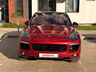 2016 Porsche Cayenne Diesel II Рестайлинг (958), красный, 5100000 рублей, вид 3