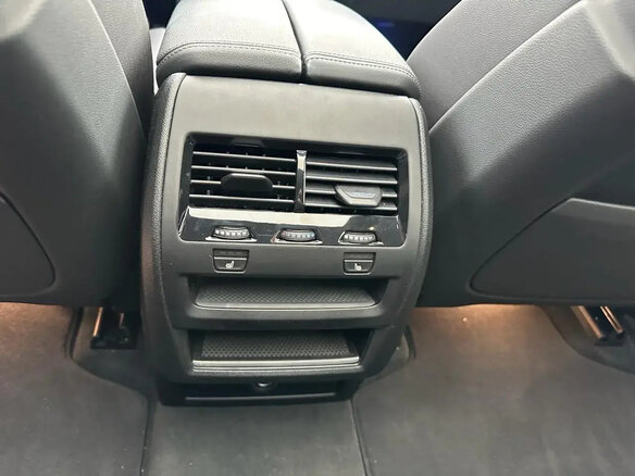 2020 BMW X5 30d IV (G05/G18), чёрный, 6300000 рублей - вид 6