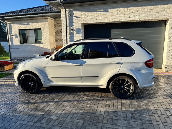 2007 BMW X5 3.0si II (E70), белый - вид 9